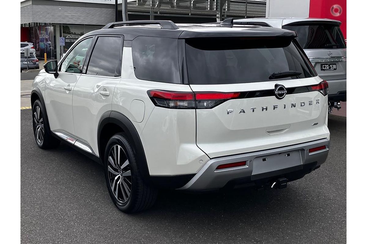 2024 Nissan Pathfinder Ti-L R53