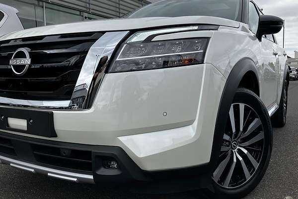 2024 Nissan Pathfinder Ti-L R53