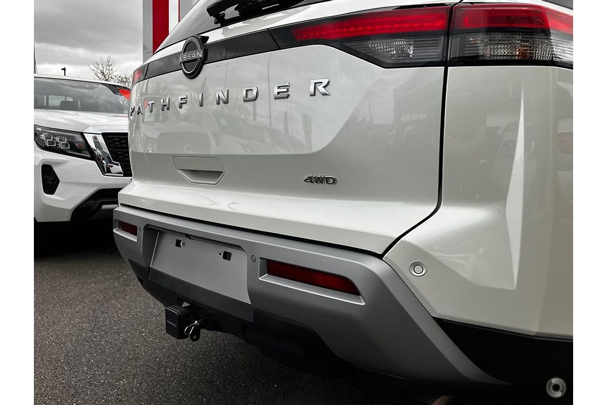 2024 Nissan Pathfinder Ti-L R53