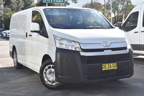 2022 Toyota Hiace GDH300R LWB