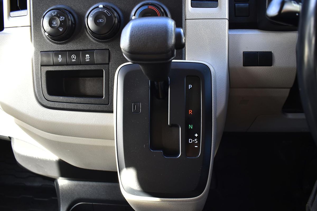 2022 Toyota Hiace GDH300R LWB