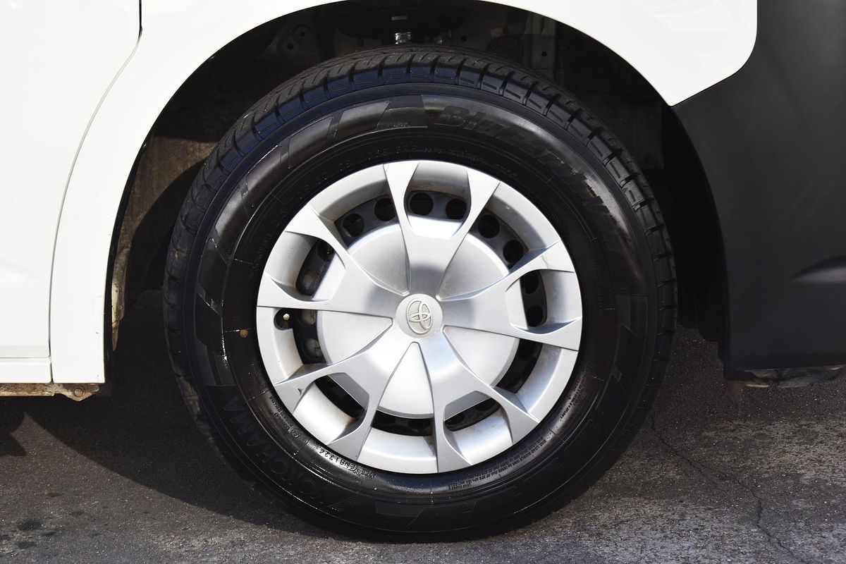 2022 Toyota Hiace GDH300R LWB