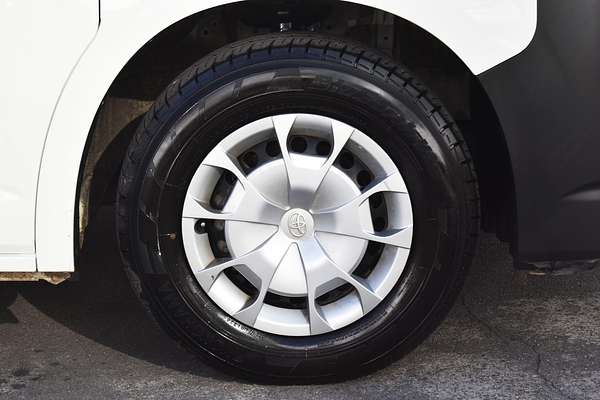 2022 Toyota Hiace GDH300R LWB