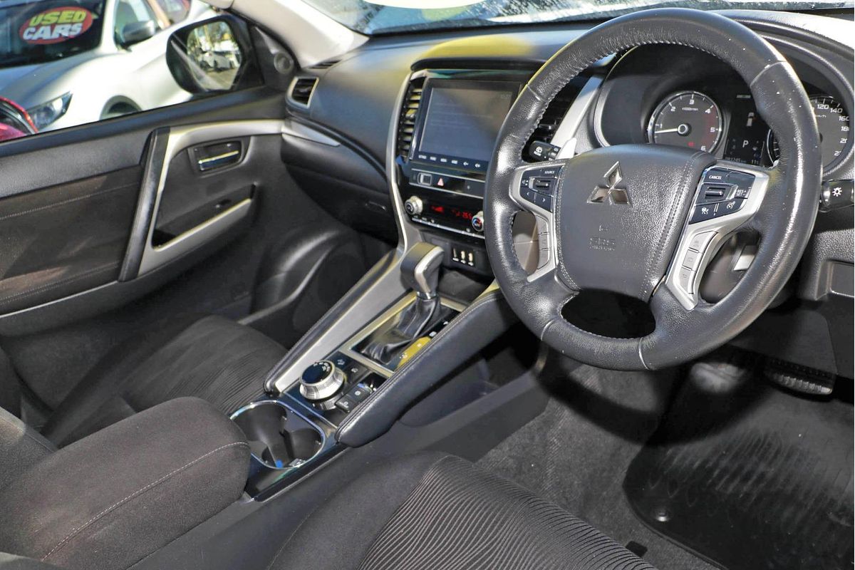 2021 Mitsubishi Pajero Sport GLX QF