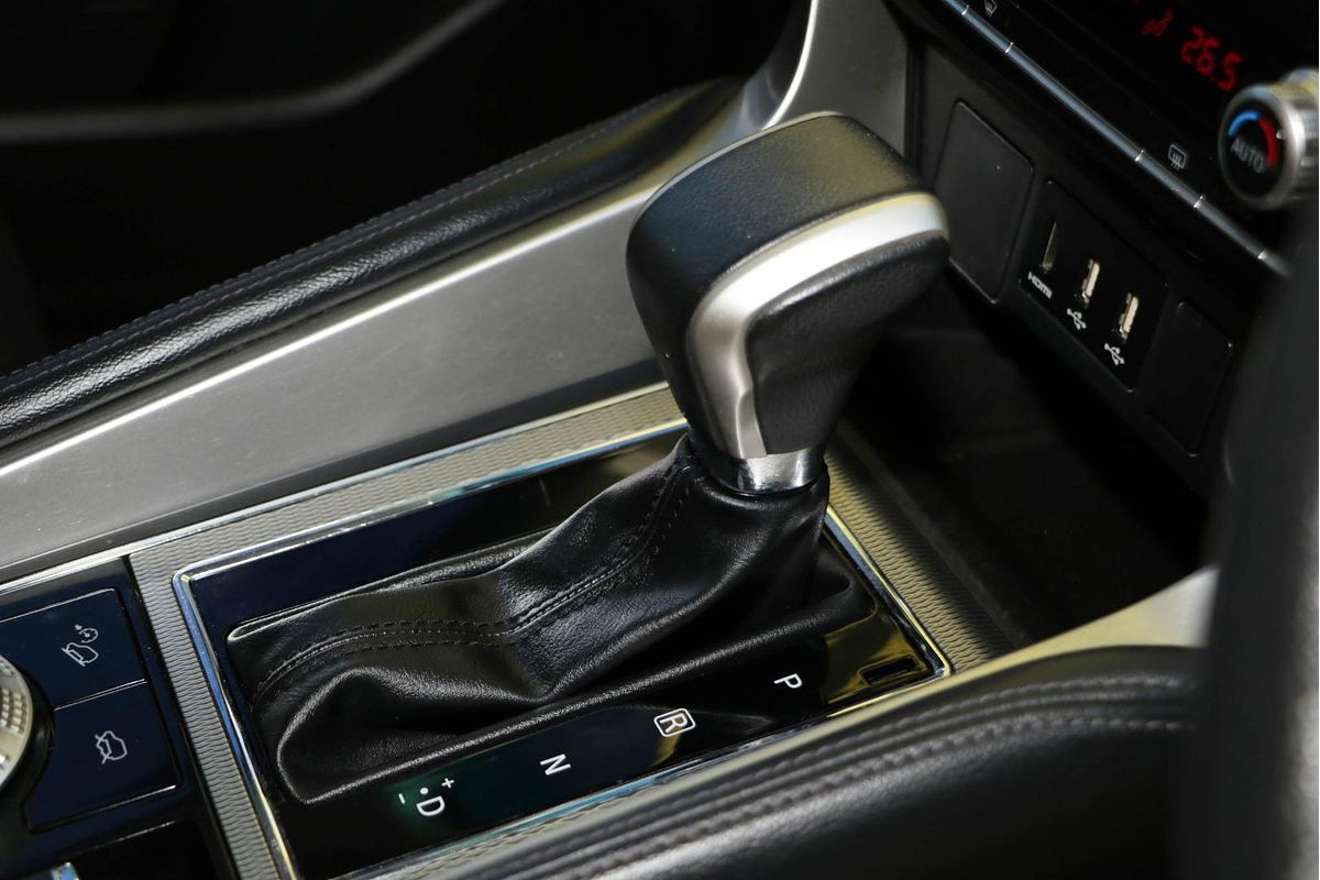 2021 Mitsubishi Pajero Sport GLX QF