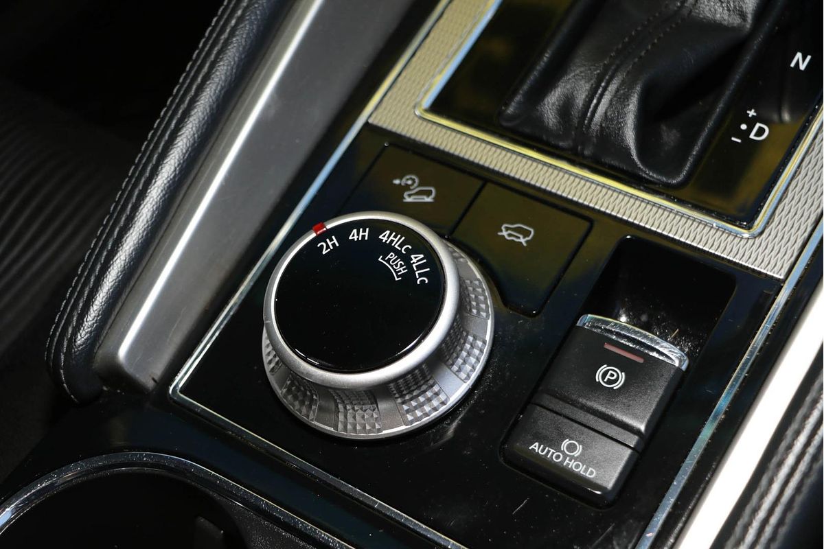 2021 Mitsubishi Pajero Sport GLX QF