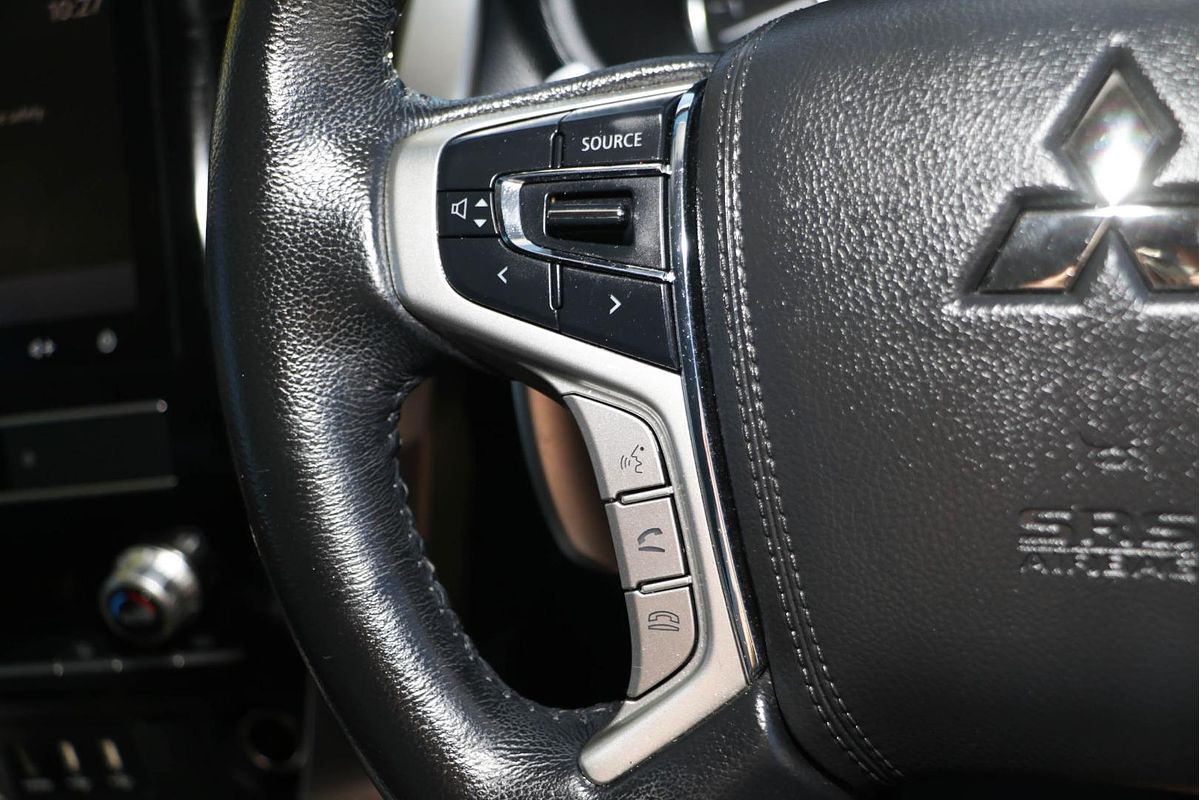 2021 Mitsubishi Pajero Sport GLX QF