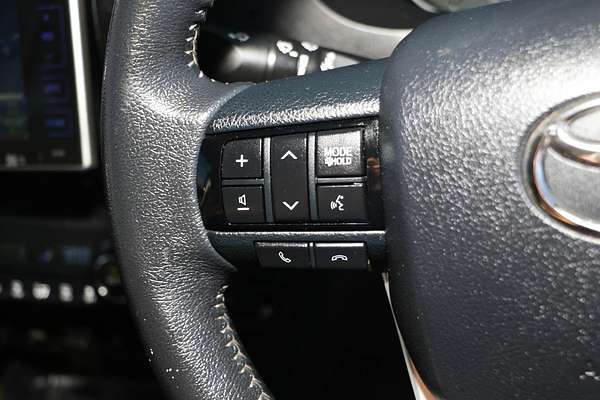 2016 Toyota Hilux SR GUN126R 4X4