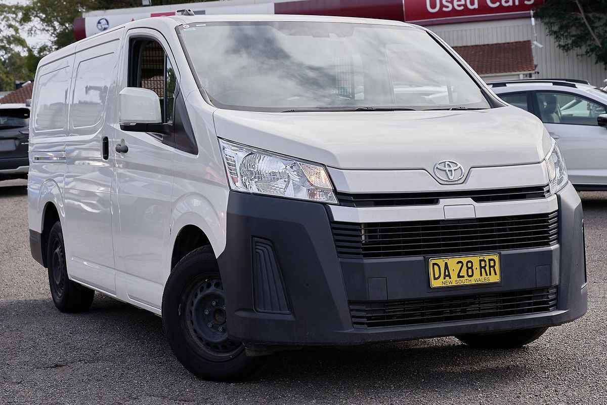 2021 Toyota Hiace GDH300R LWB