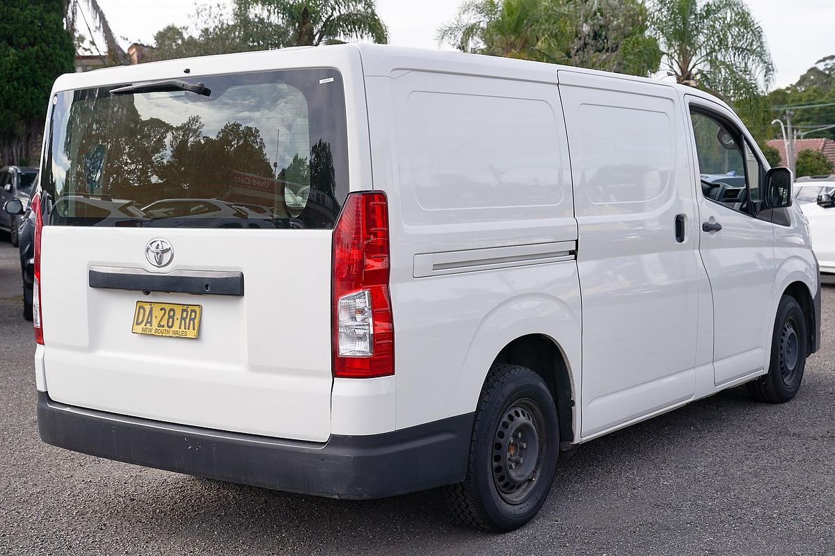 2021 Toyota Hiace GDH300R LWB