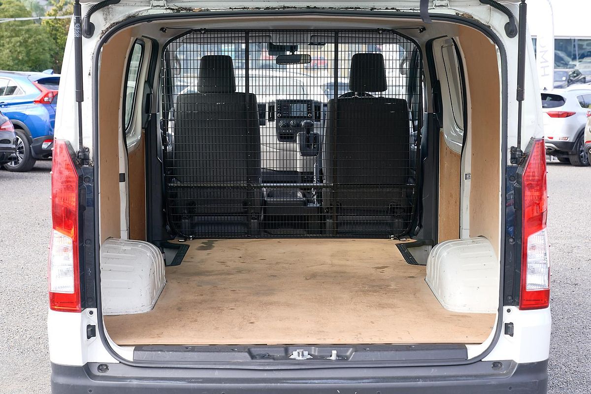 2021 Toyota Hiace GDH300R LWB