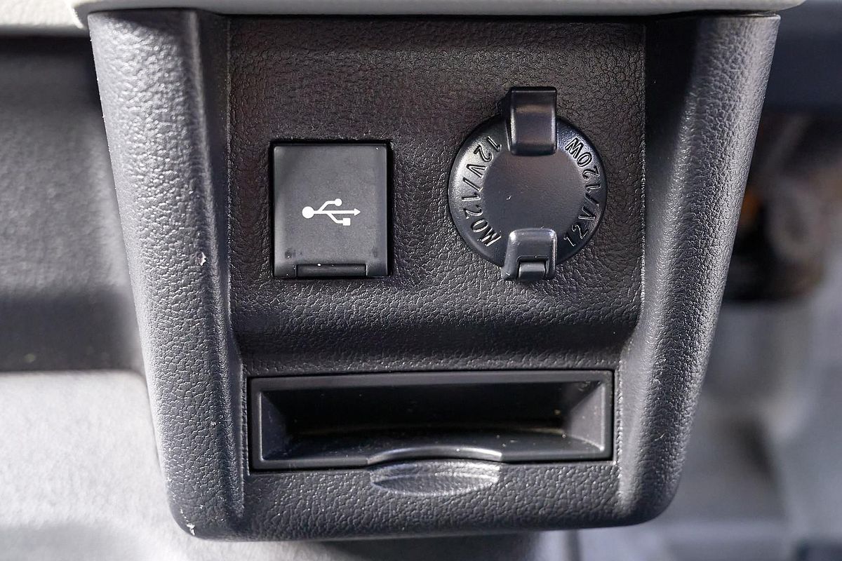 2021 Toyota Hiace GDH300R LWB