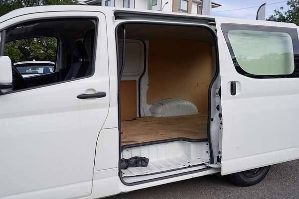 2021 Toyota Hiace GDH300R LWB