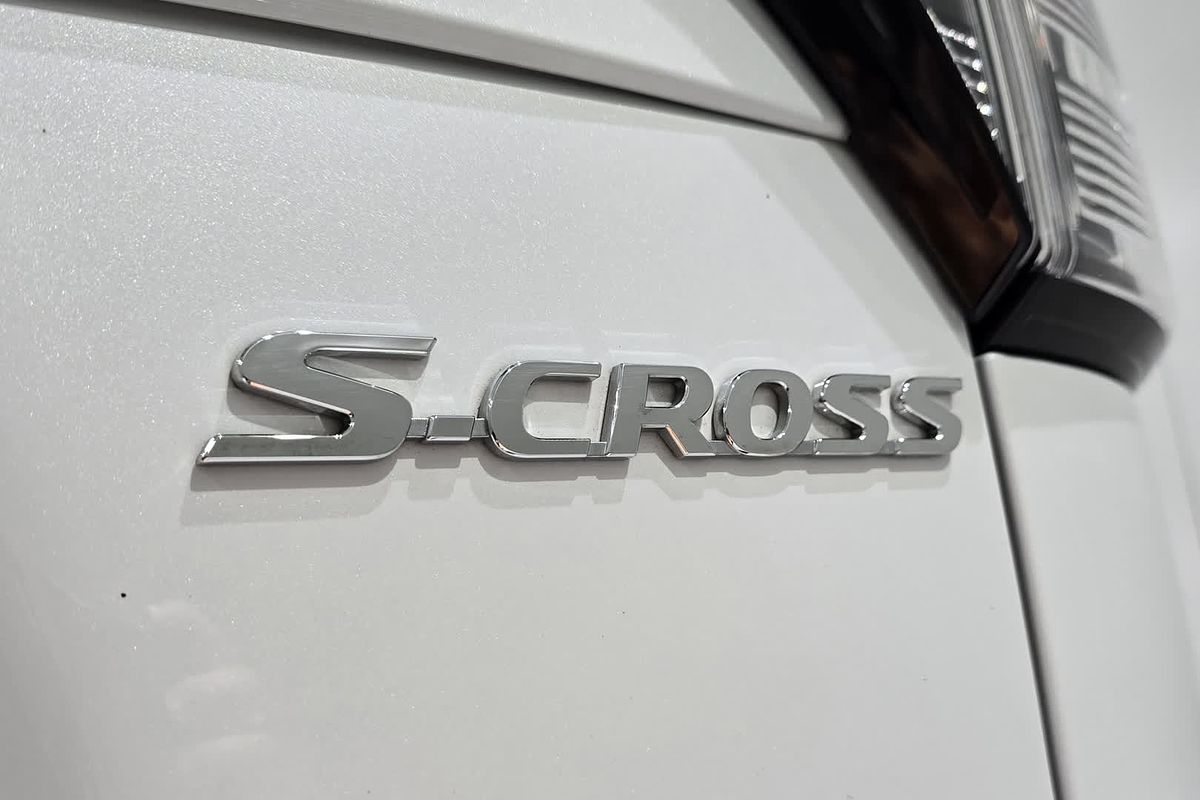 2023 Suzuki S-CROSS S-CROSS PLUS 2WD AK414FW3