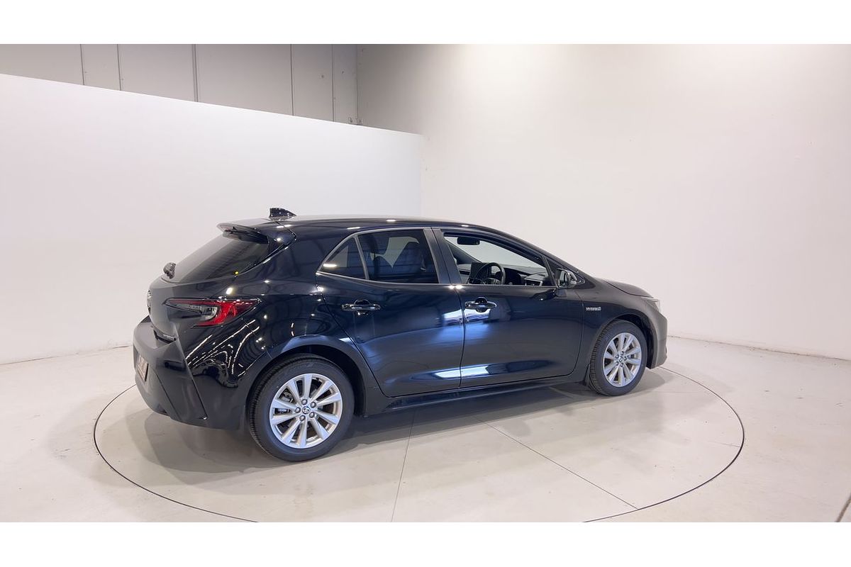 2023 Toyota Corolla Ascent Sport Hybrid ZWE219R