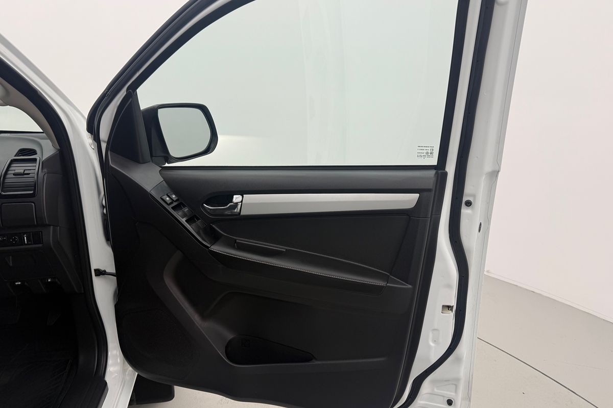 2018 Isuzu D-MAX SX 4X4