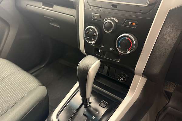 2018 Isuzu D-MAX SX 4X4