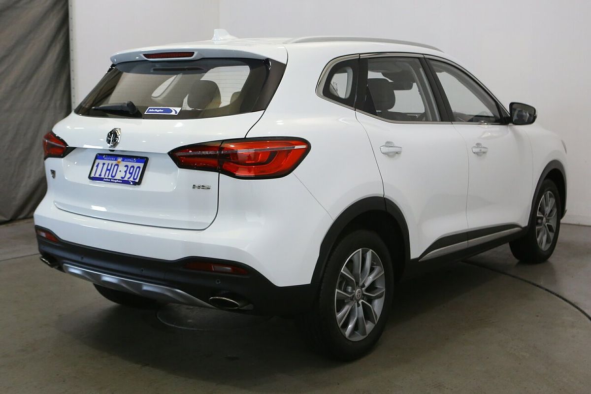 2024 MG HS Vibe SAS23