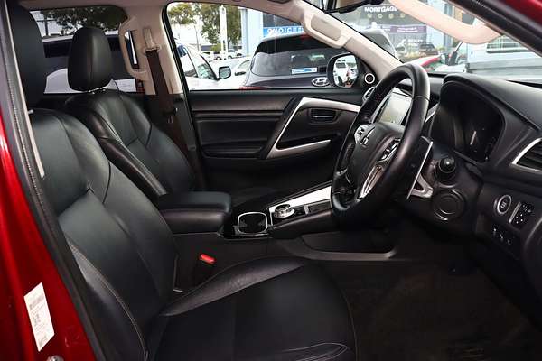 2022 Mitsubishi Pajero Sport Exceed QF