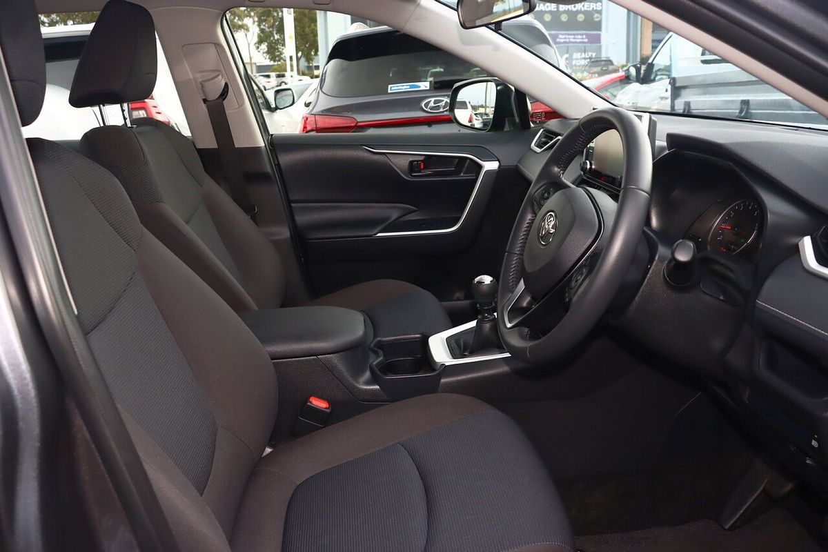 2021 Toyota RAV4 GX MXAA52R