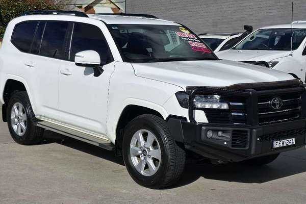 2022 Toyota Landcruiser GXL FJA300R