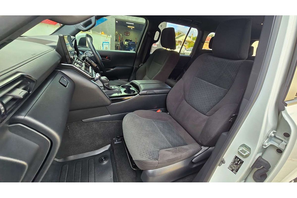 2022 Toyota Landcruiser GXL FJA300R