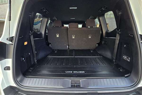 2022 Toyota Landcruiser GXL FJA300R