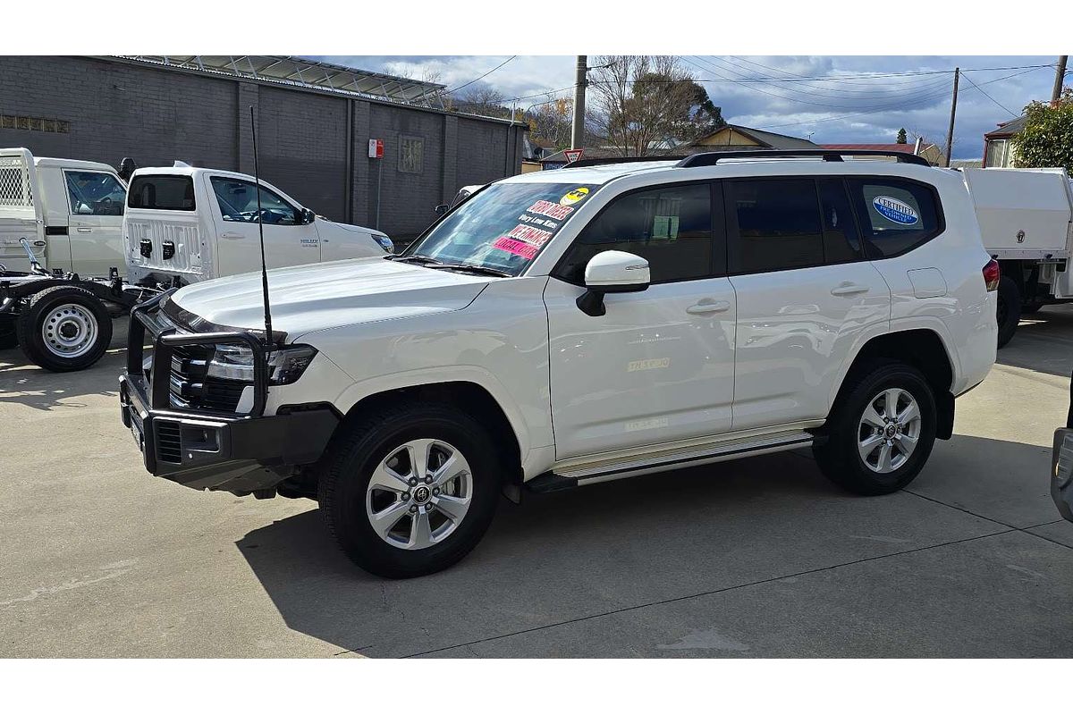 2022 Toyota Landcruiser GXL FJA300R