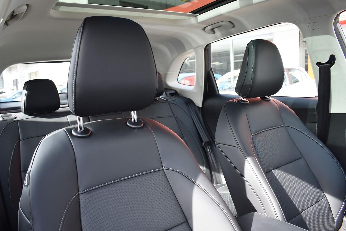 2025 MG ZS Essence Turbo ZS32