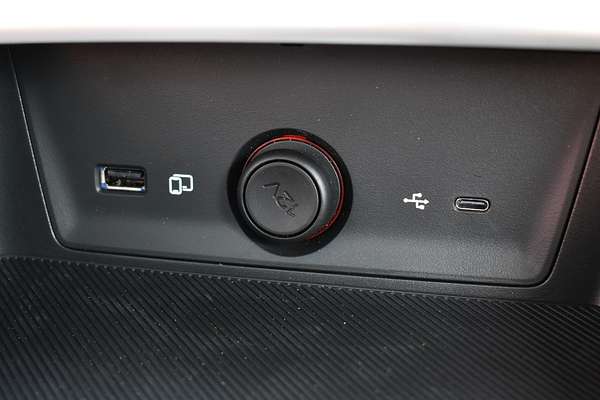 2025 MG ZS Essence Turbo ZS32
