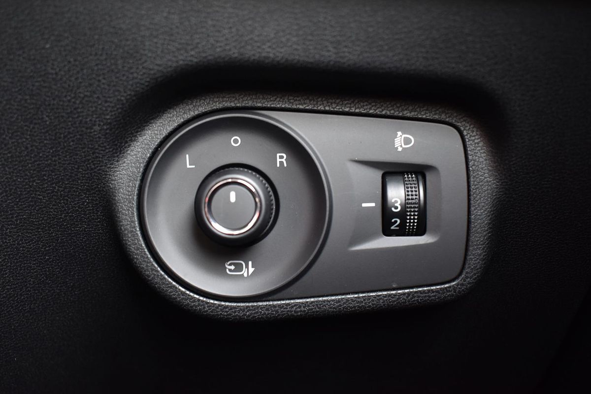 2025 MG ZS Essence Turbo ZS32