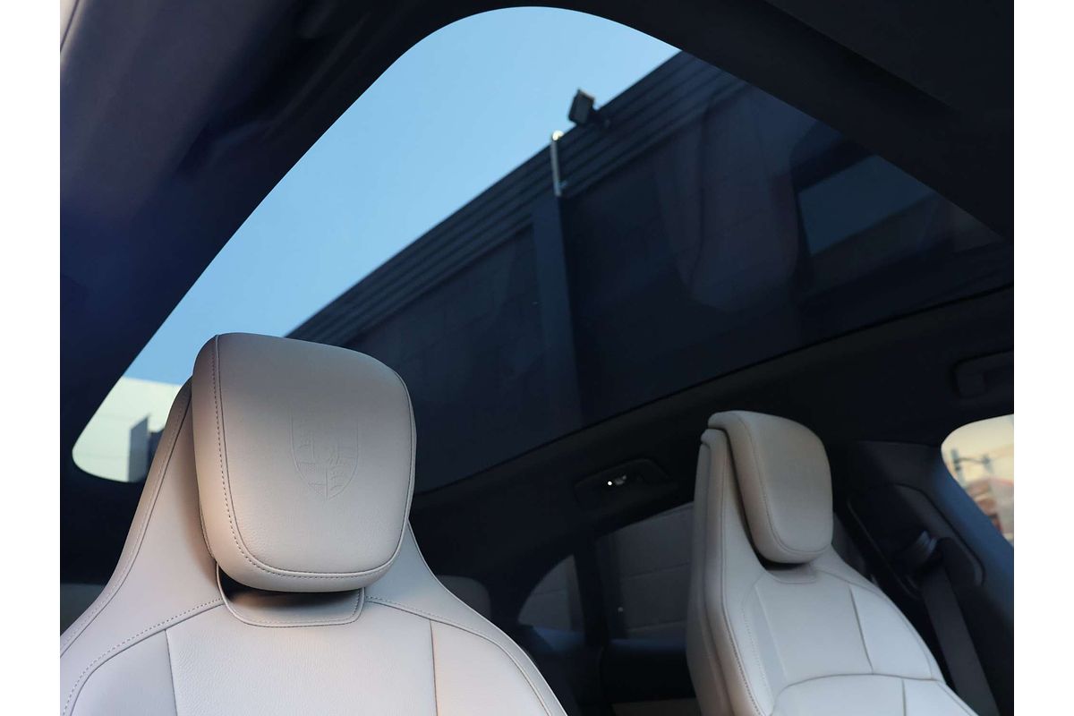 2024 Porsche Taycan 4 Y1B II