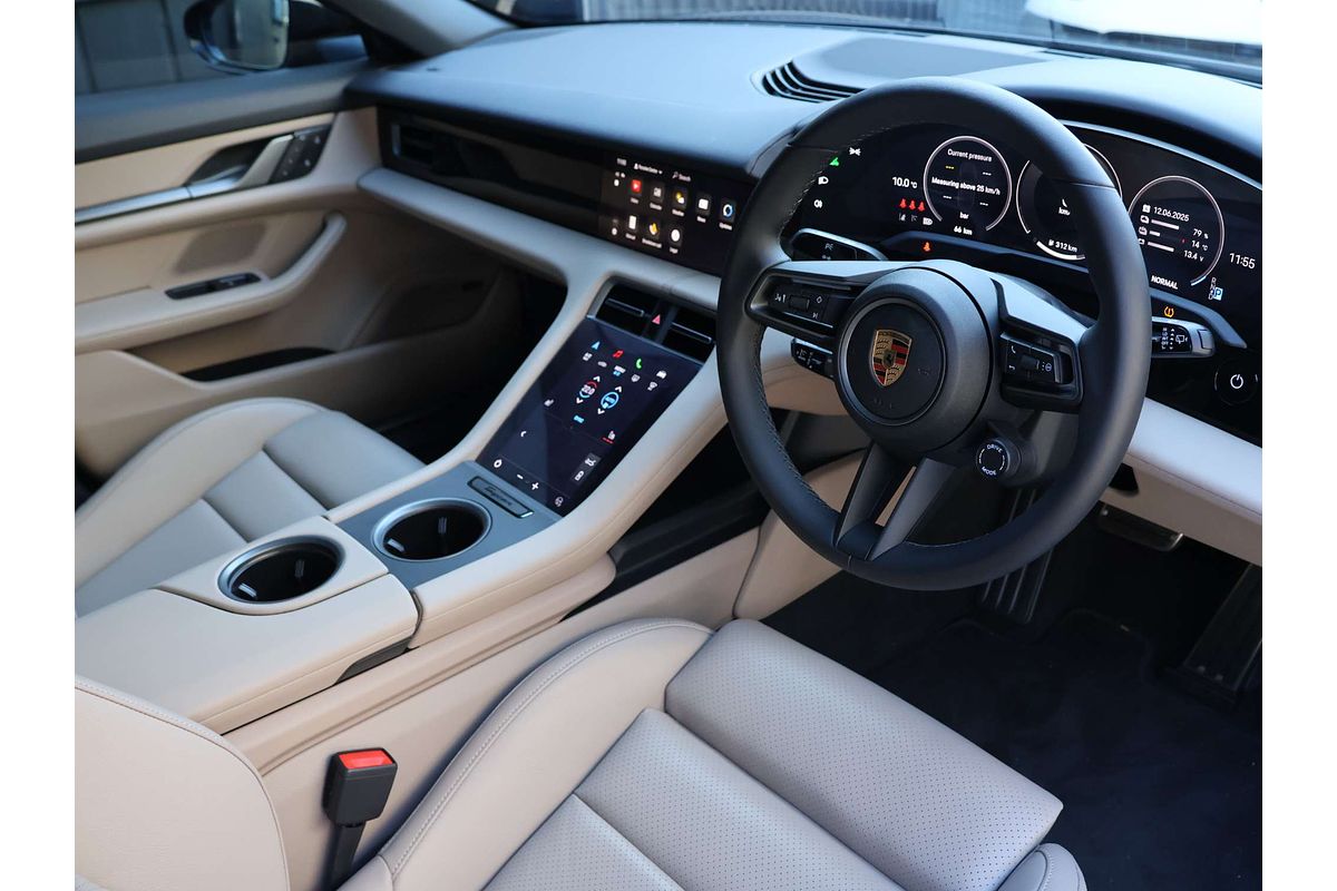 2024 Porsche Taycan 4 Y1B II