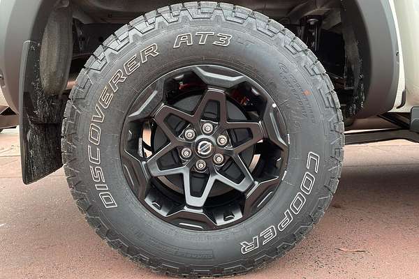 2025 Nissan Navara PRO-4X Warrior D23 4X4