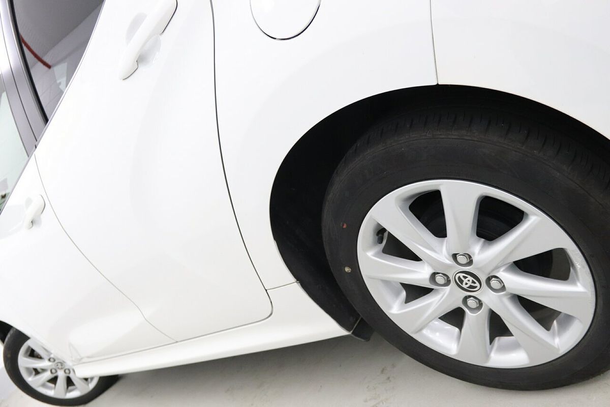 2022 Toyota Yaris SX Hybrid MXPH10R