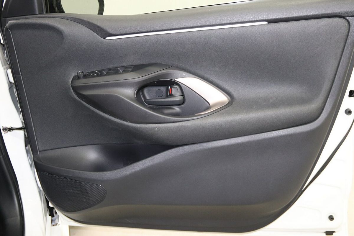 2022 Toyota Yaris SX Hybrid MXPH10R