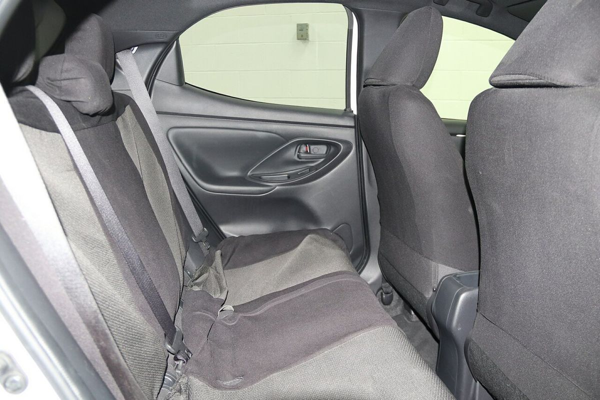 2022 Toyota Yaris SX Hybrid MXPH10R