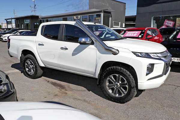 2022 Mitsubishi Triton GLS MR 4X4