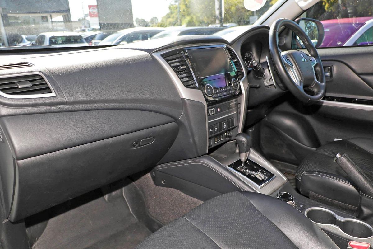 2022 Mitsubishi Triton GLS MR 4X4