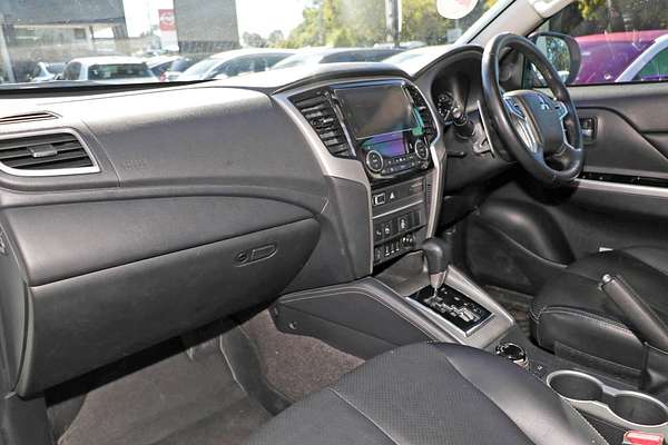 2022 Mitsubishi Triton GLS MR 4X4