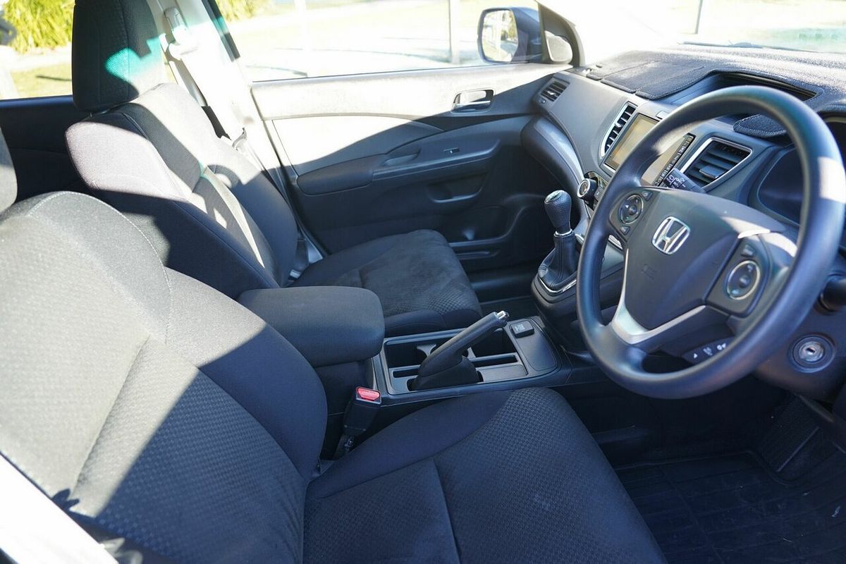 2016 Honda CR-V VTi (4x2) 30 Series 2