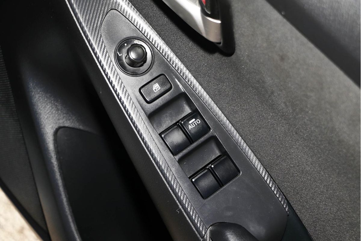 2015 Mazda 2 Neo DJ Series