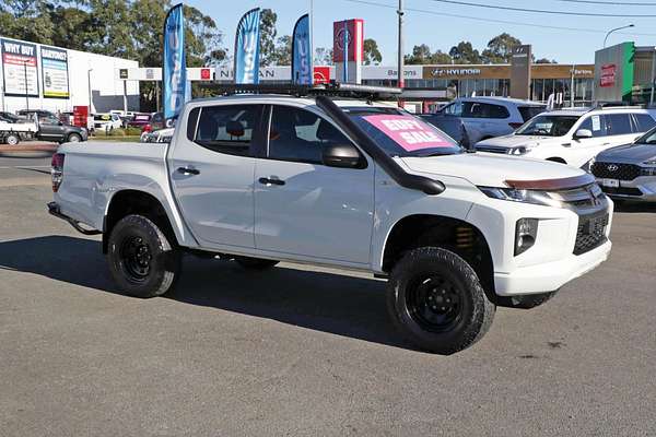 2021 Mitsubishi Triton GLX+ MR 4X4