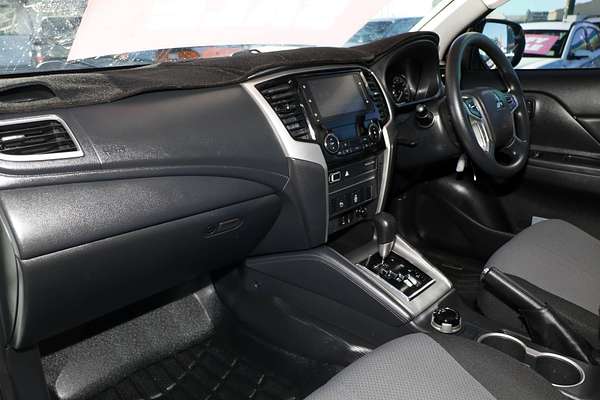2021 Mitsubishi Triton GLX+ MR 4X4