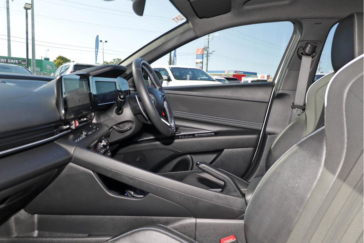 2024 Hyundai i30 Premium CN7.V2