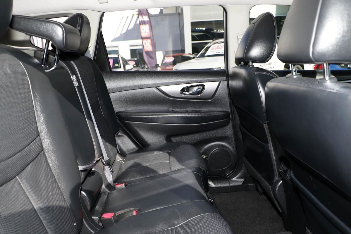 2016 Nissan X-TRAIL ST-L T32