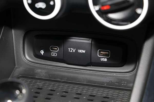 2025 Hyundai Venue Active QX.V5