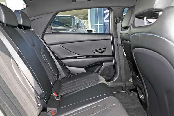 2024 Hyundai i30 Premium CN7.V2