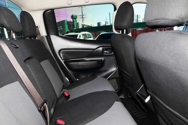 2021 Mitsubishi Triton GLX+ MR 4X4