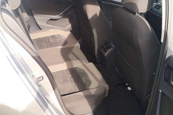 2013 Volkswagen Golf 103TSI Highline 7